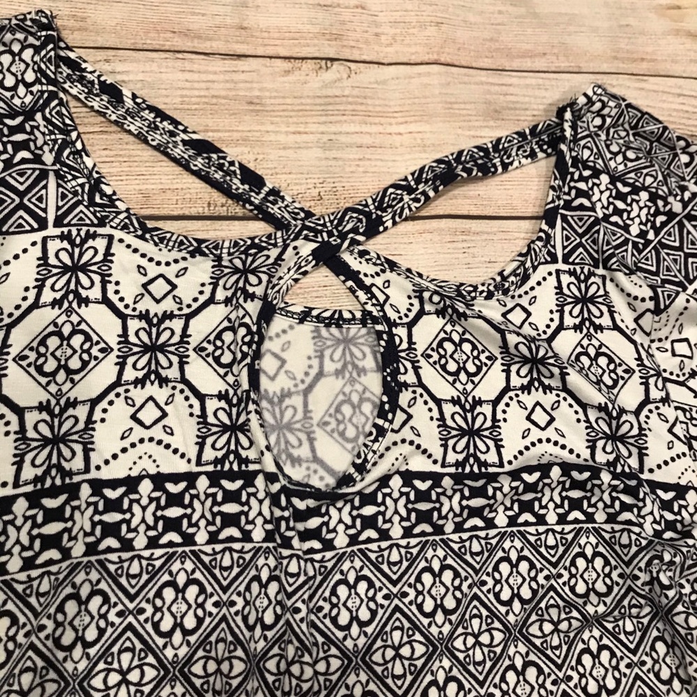 NWT Jessica Simpson Maternity Top Size L - Picture 10 of 10